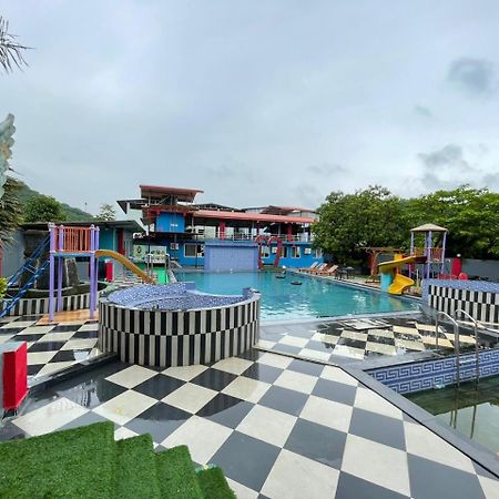 Wayfare Sp Resort ปันเวล ภายนอก รูปภาพ