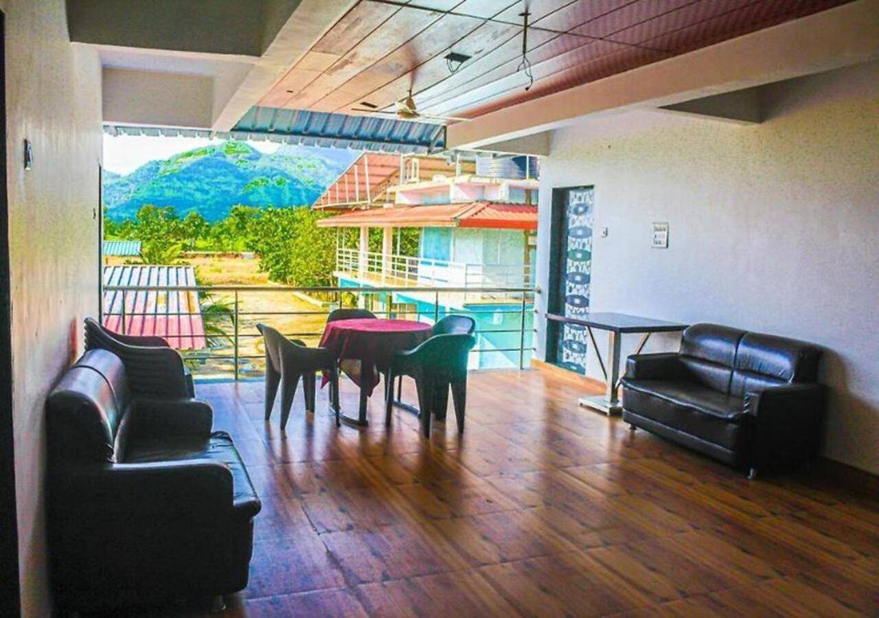 Wayfare Sp Resort ปันเวล ภายนอก รูปภาพ